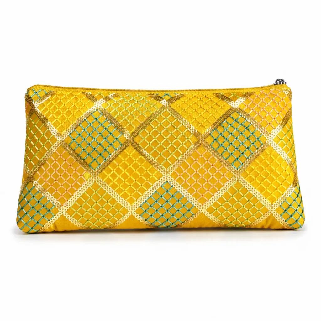 Hand embroidery pouch (Yellow)